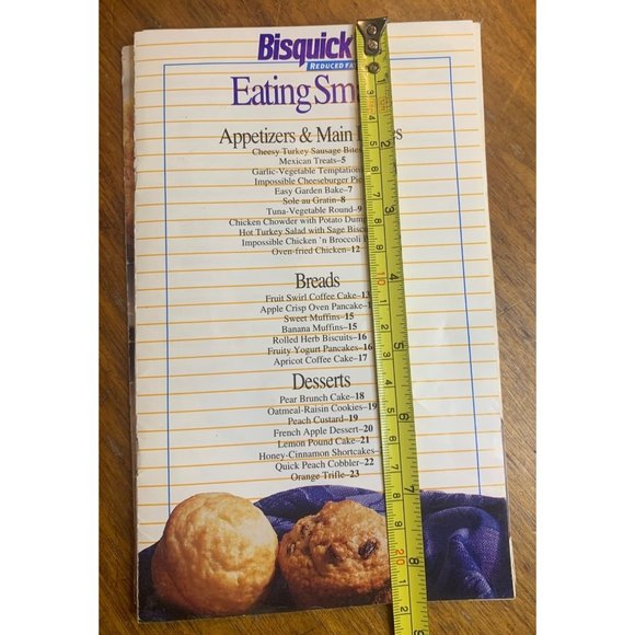 Betty Crocker Bisquick 3 Vintage Cookbooks - Picture 8 of 9